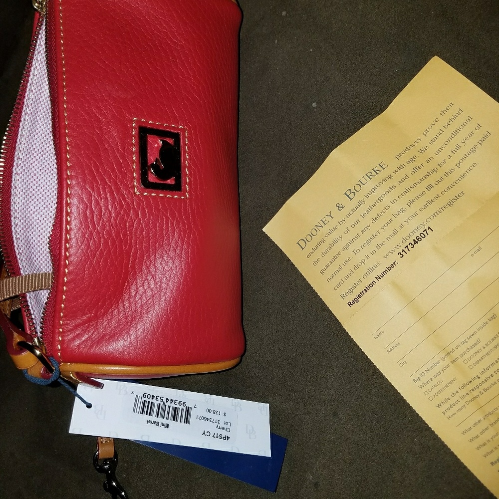Dooney & Bourke purse - Picture 2 of 5